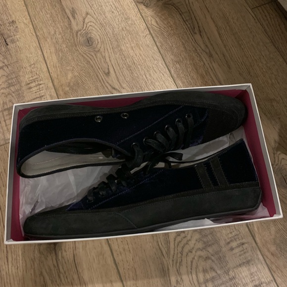 Emma Hope dark blue/purple-ish velvet lace shoes. Brand new, never been worn. - Picture 6 of 6